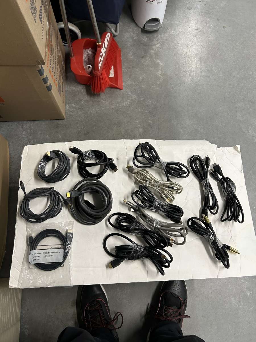 LOT OF 15 HIGH SPEED HDMI CABLE WITH ETHERNET