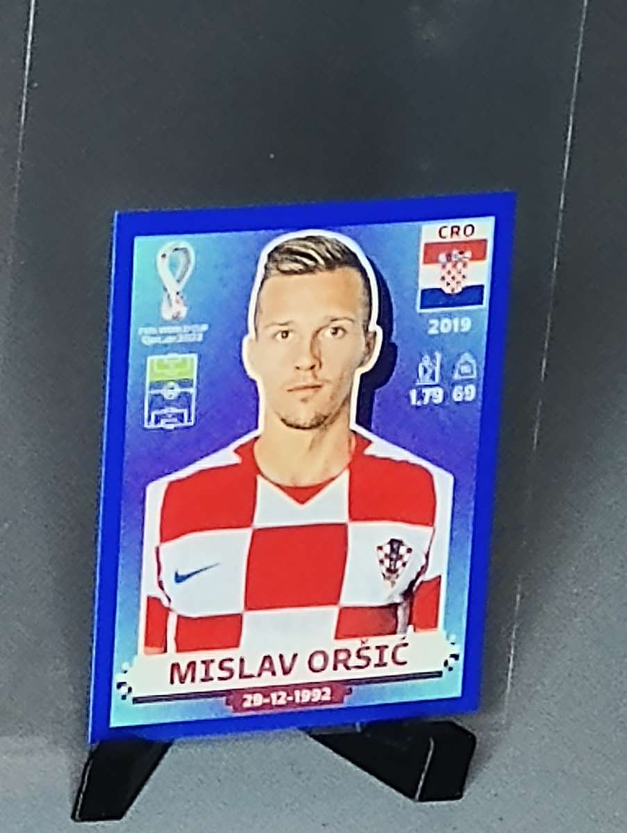 2022 world cup Qatar mini sticker blue border 6 players