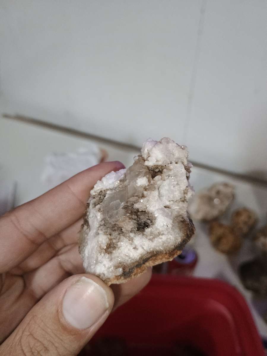 RARE CRYSTALS GEODES AND CUSTOM PAINTINGS