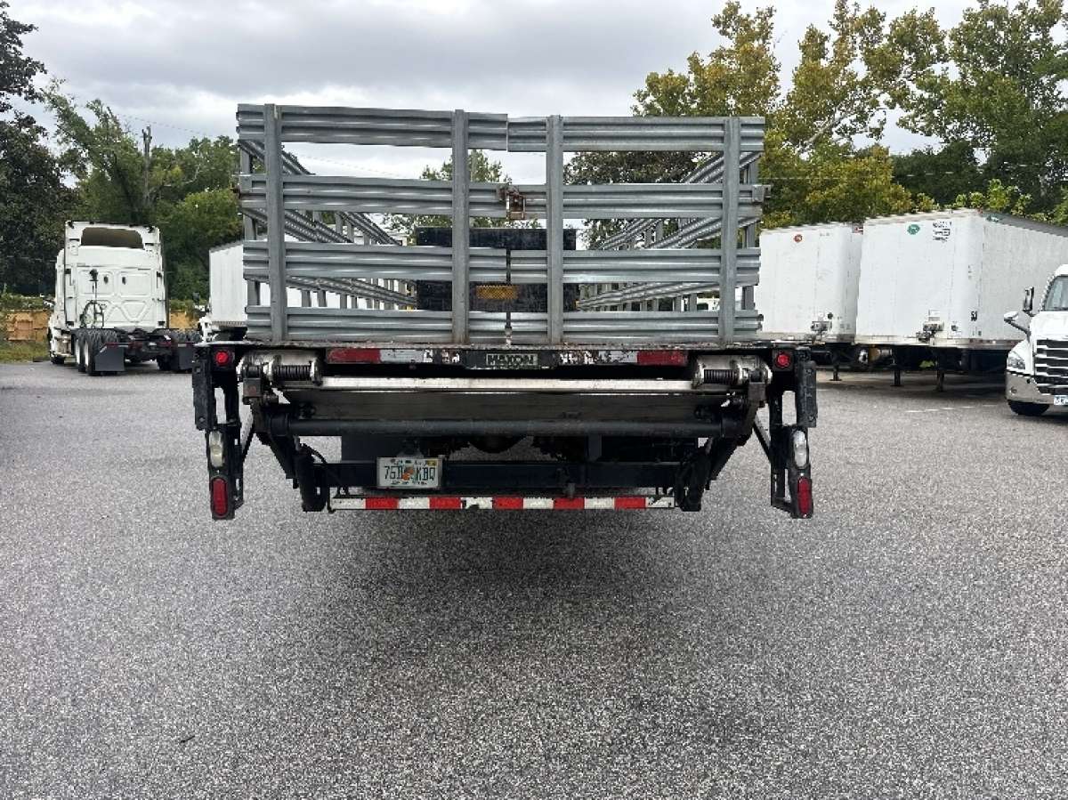 2016 Freightliner M2 Flatbed Truck