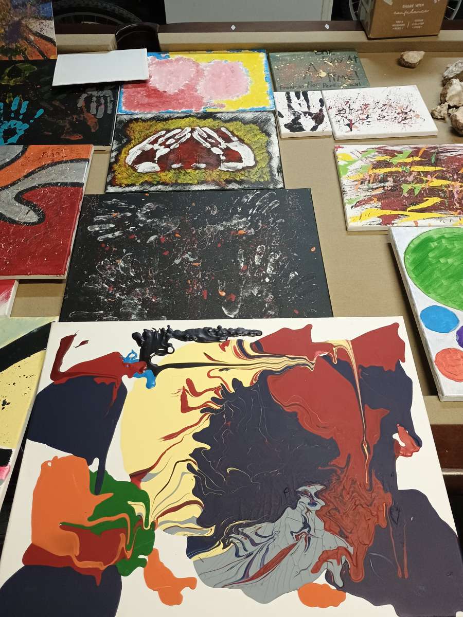 RARE CRYSTALS GEODES AND CUSTOM PAINTINGS