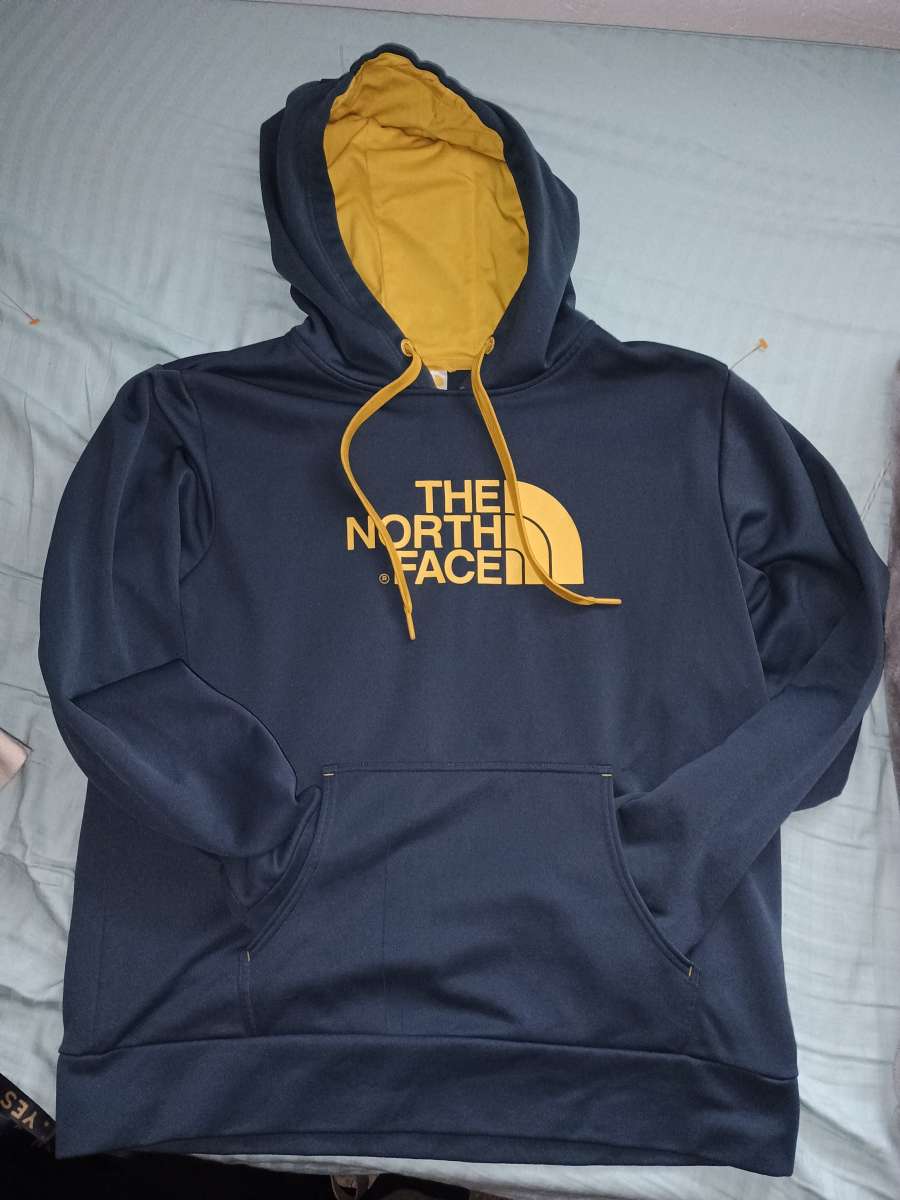 womans  hoodies and beanies and vests etc