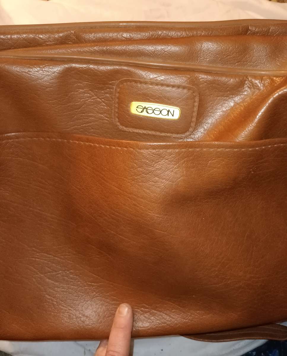 Vintage Brown weekender bag