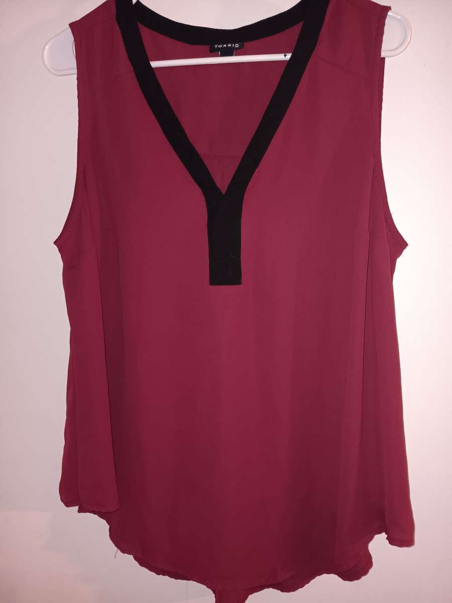 Womens Torrid tank top size O