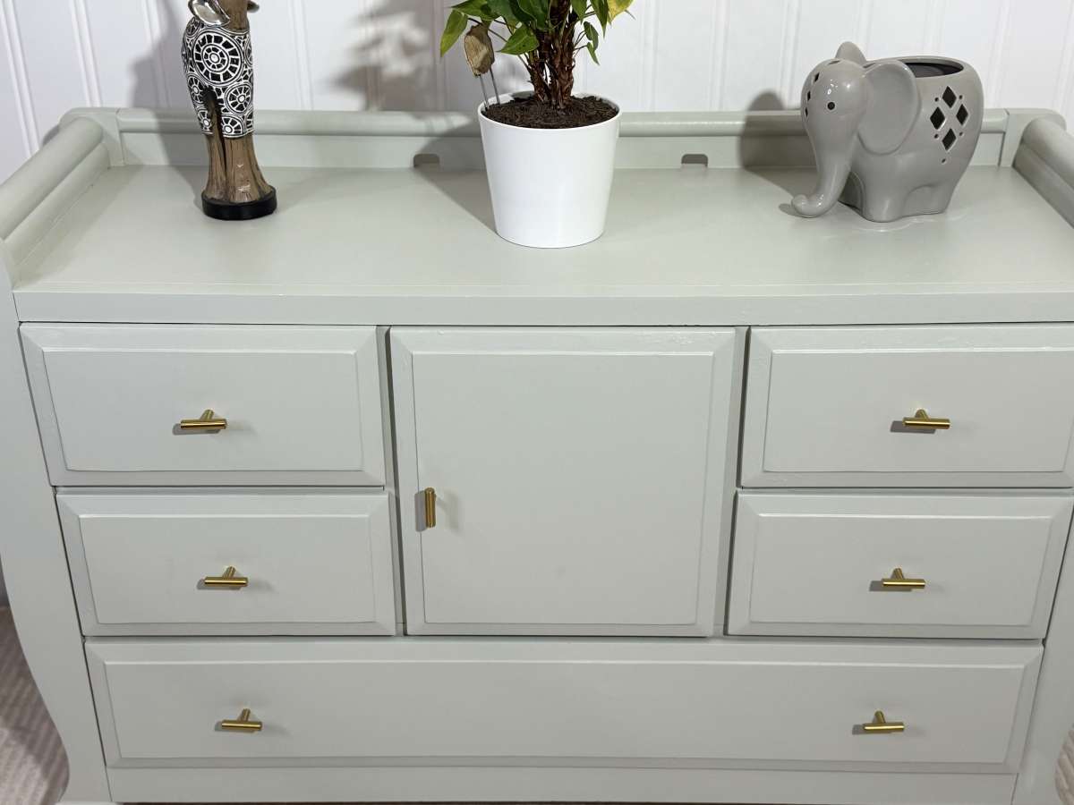 5 Drawer Dresser