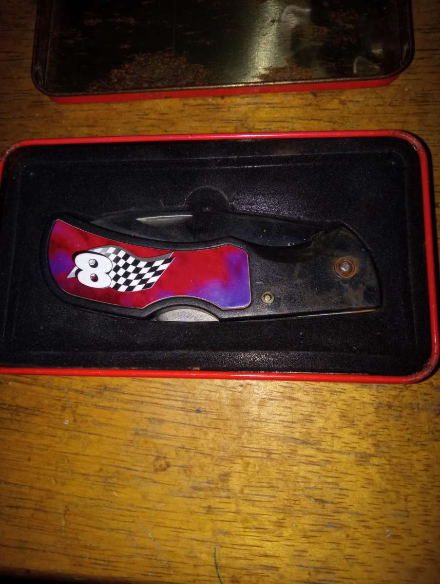 Dale Jr Knife