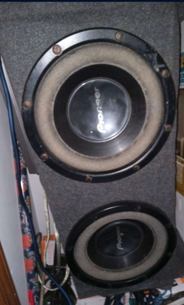 2 12inch Pioneer Speakers In Box
