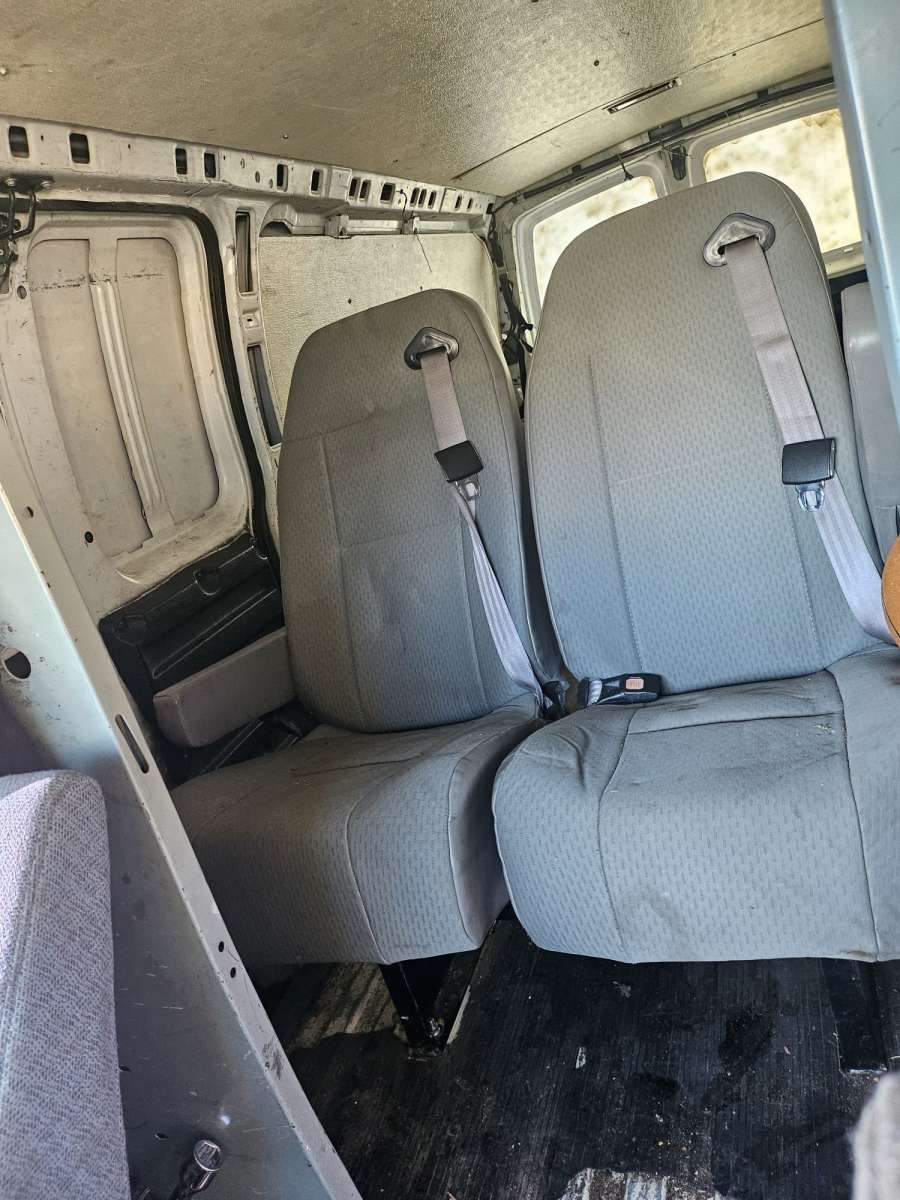 2000 chevy express 3500