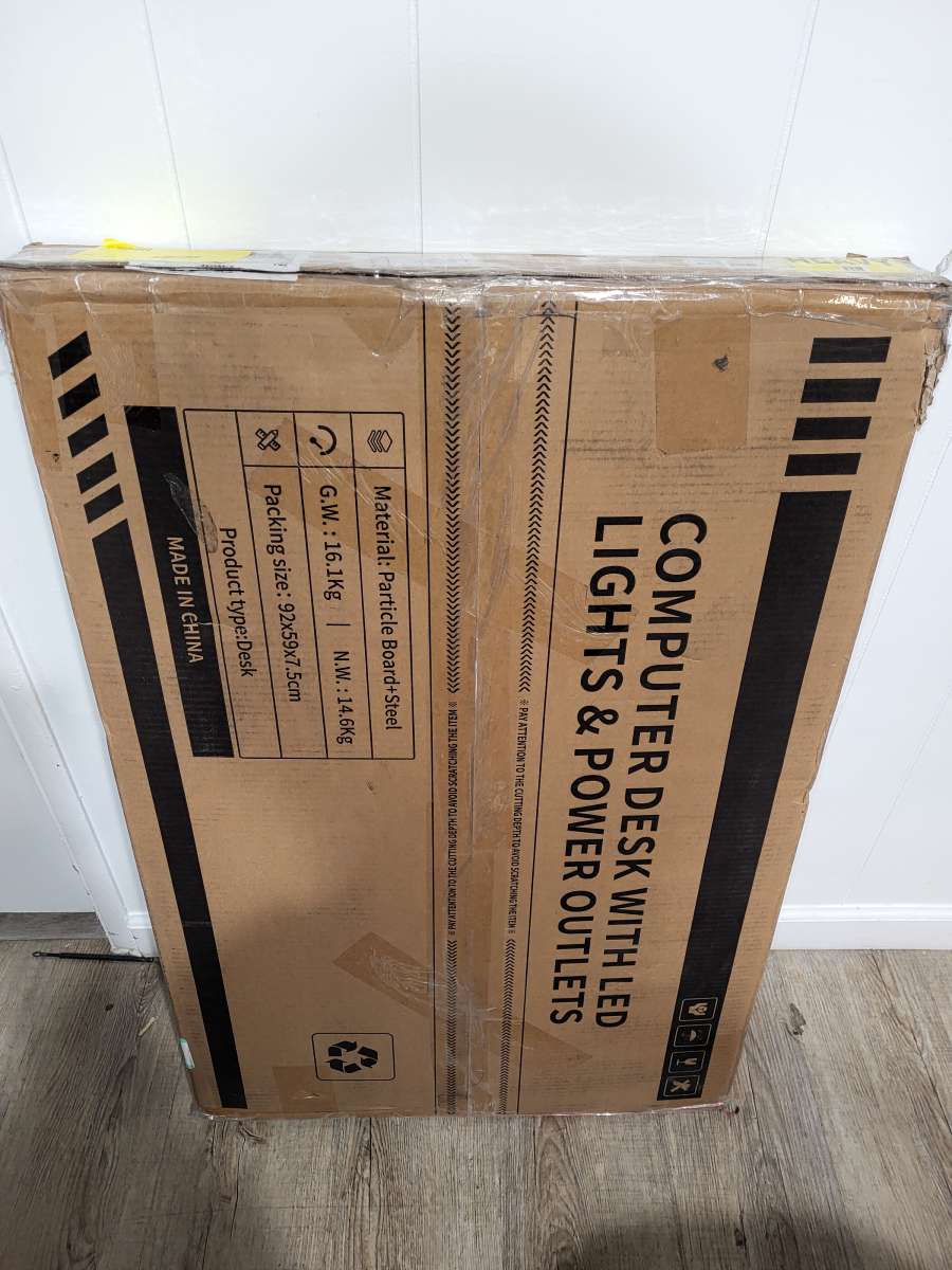 ODK Gaming Desk with Led Lights and Charging Station