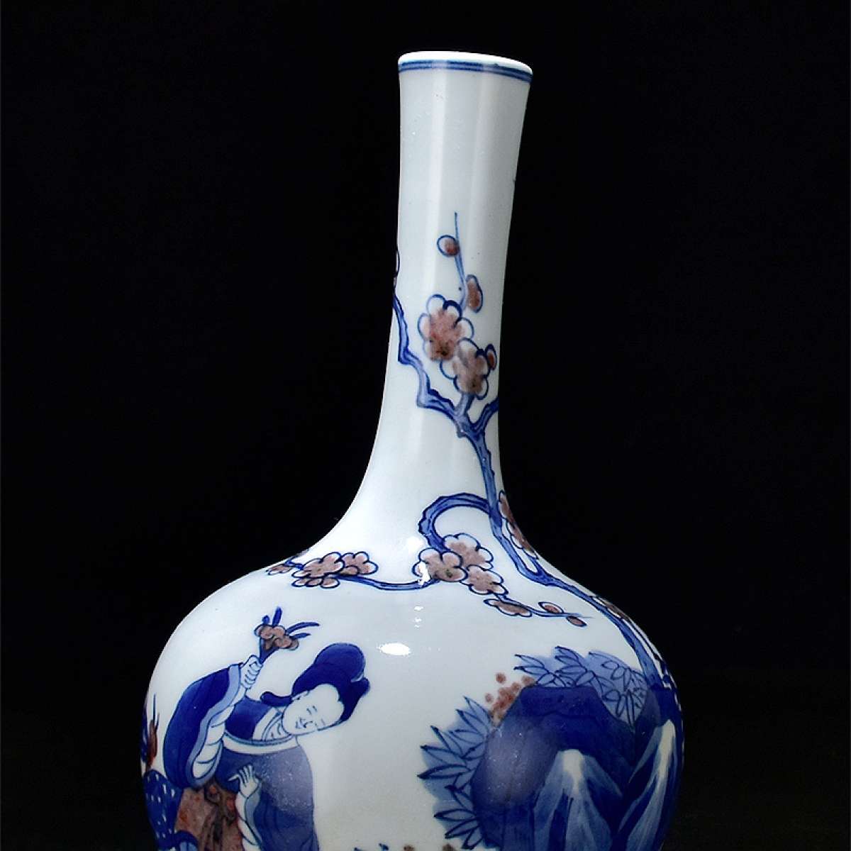 Chinese blue and white porcelain vase antique porcelain