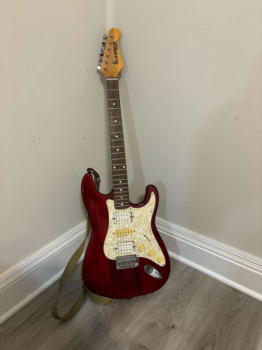 Slammer Hammer Guitar