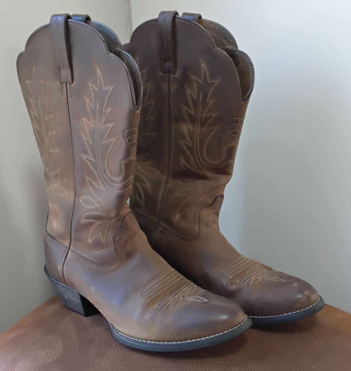 ARIAT WOMENS WESTERN BOOTS SIZE 65 COWGIRL BROWN LEATHER