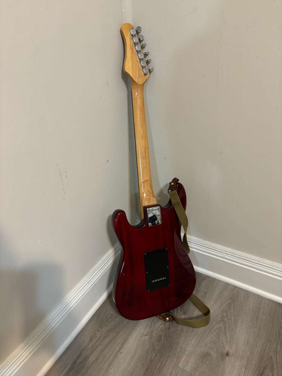 Slammer Hammer Guitar