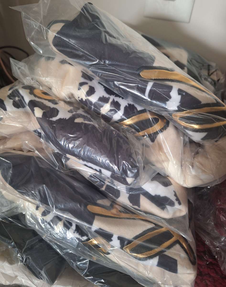 Legendary mens sweatshirt