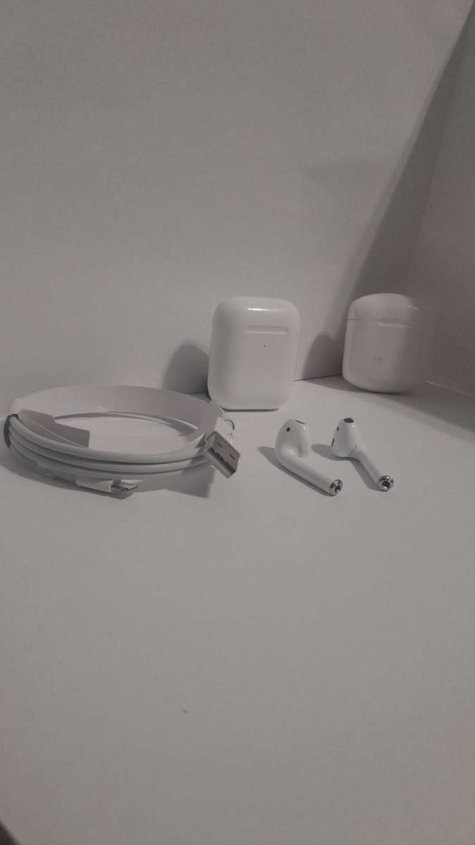 Airpods Gen 2