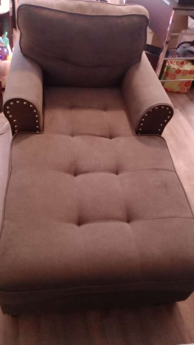 Grey Chaise Loungers