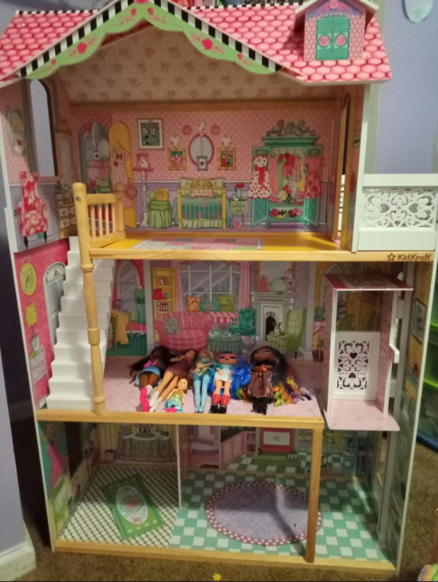 Barbie house and More