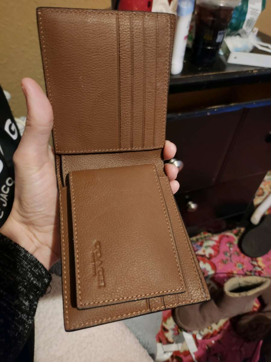 coach wallet