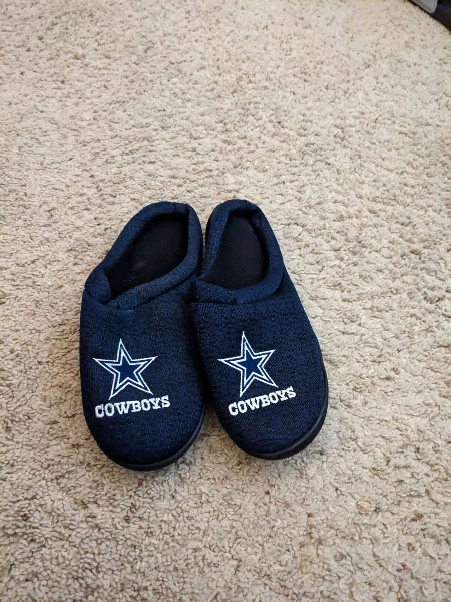 Dallas Cowboys clothing bundle