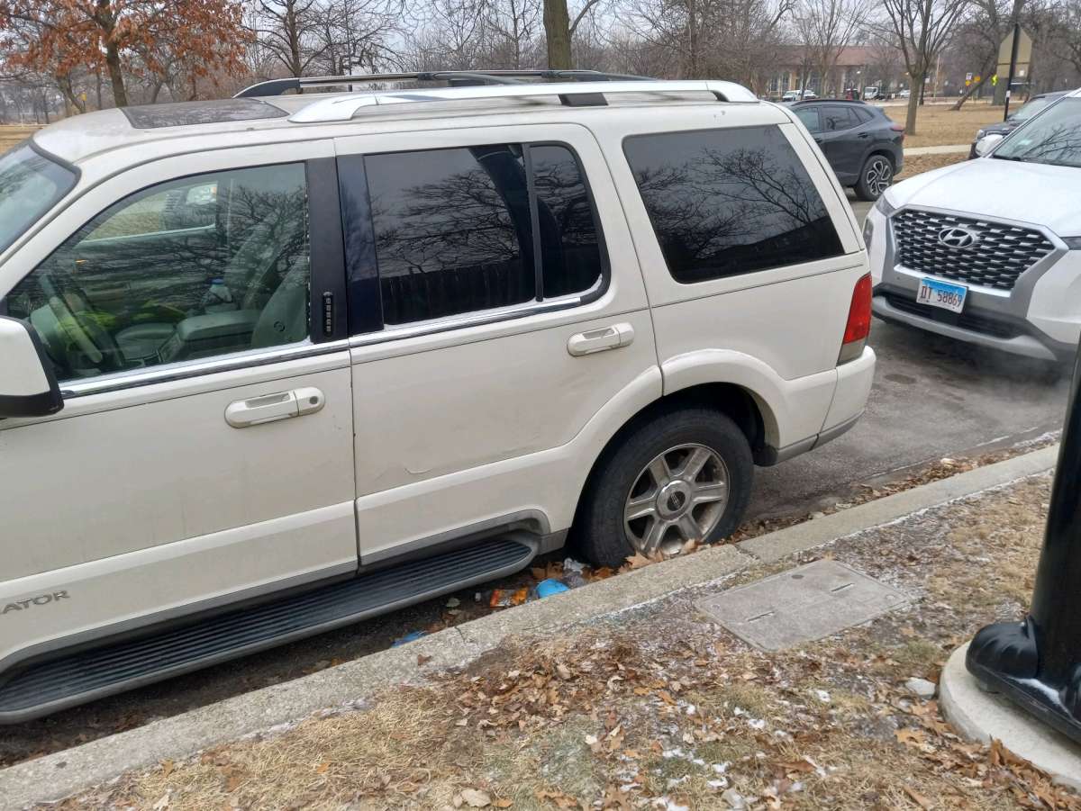 2003 Lincoln Aviator