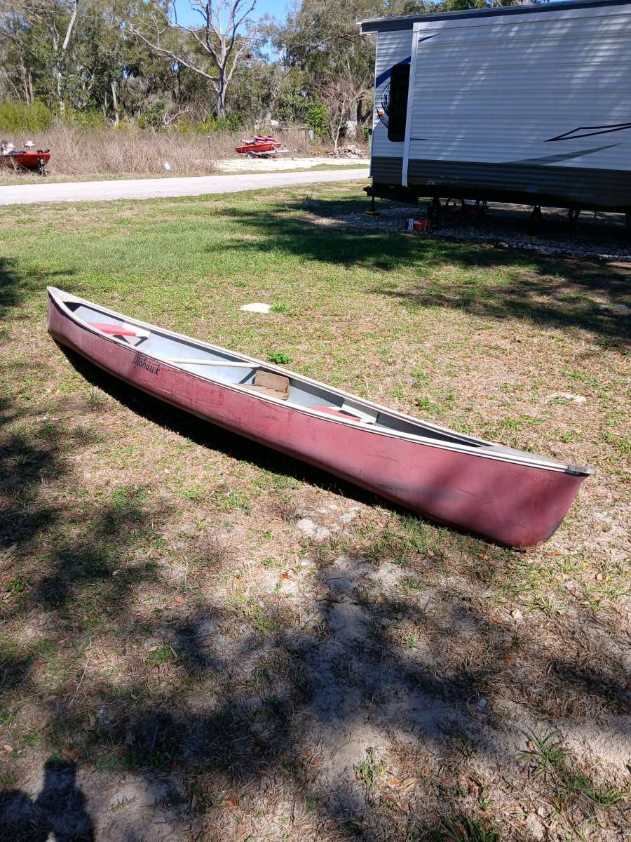 17 foot mohawk canoe