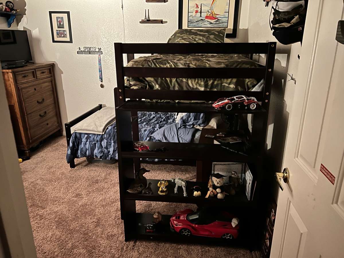 bunk beds mattress and bedding