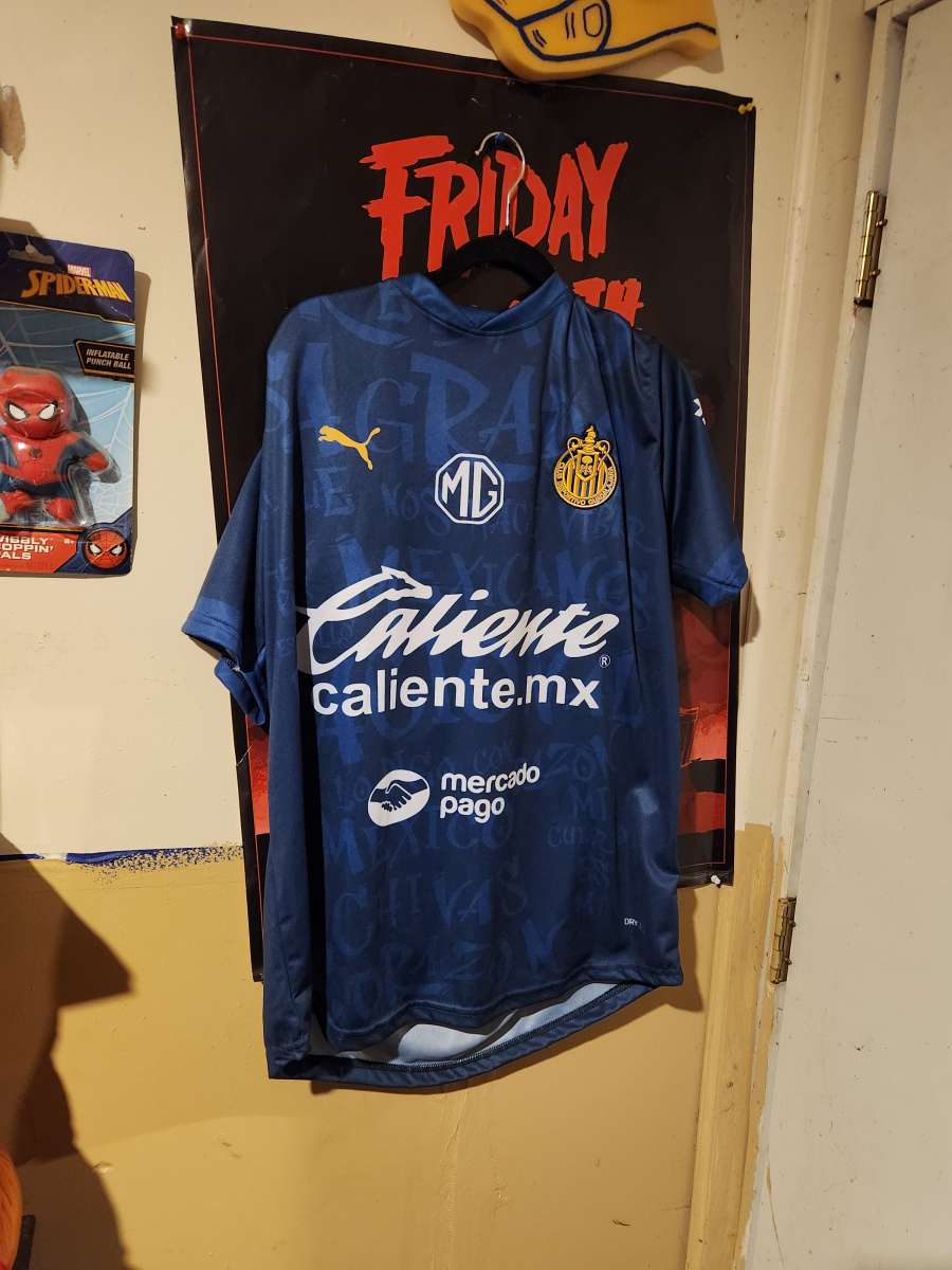 Chivas del Guadalajara jersey 2025