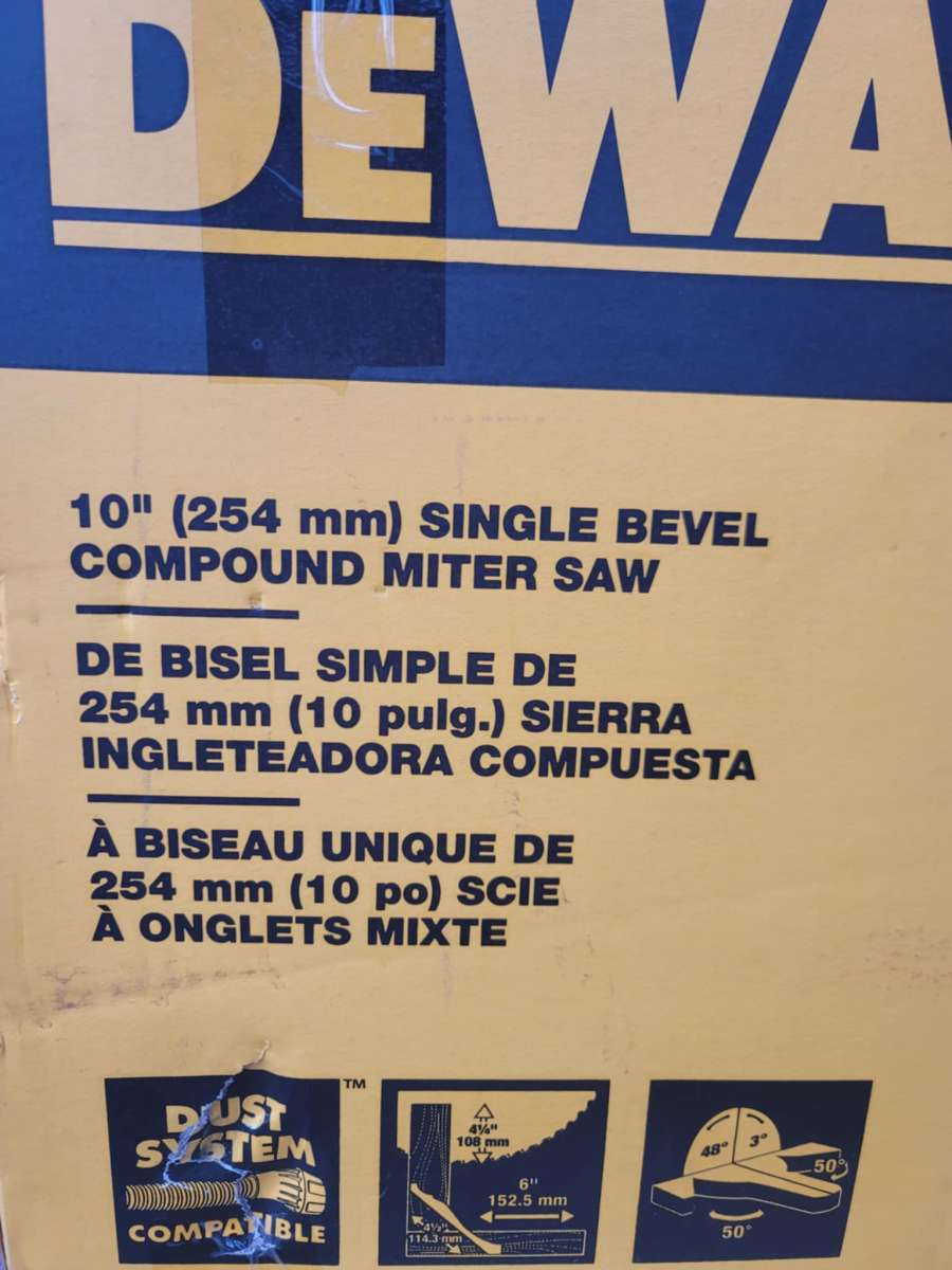 Miter Saw Dewalt DWS713 ELECTRIC  Like New Working Very Good