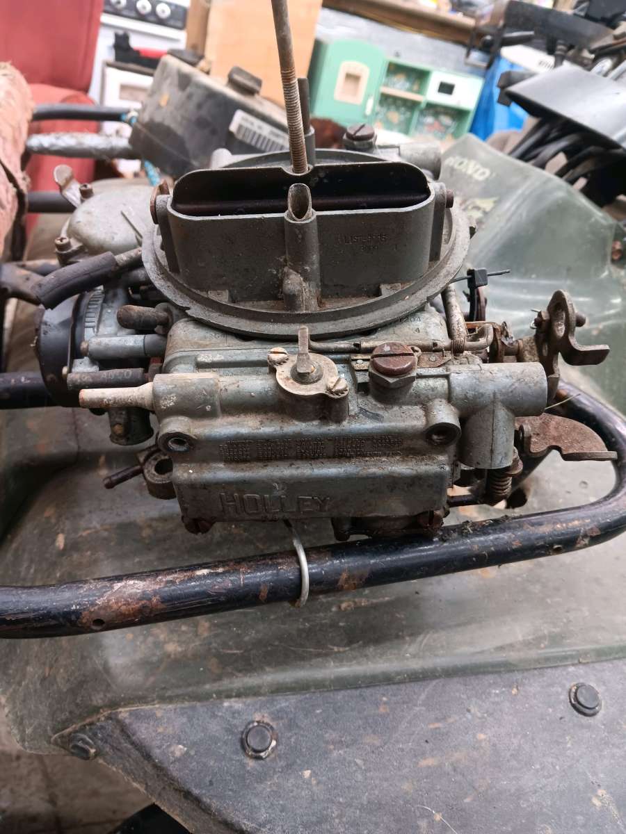 Holly Carburetor very good shape