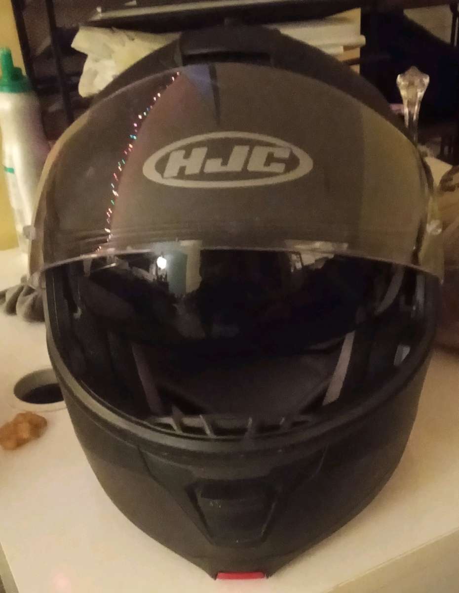 HJC MODULAR PERFORMANCE HELMET