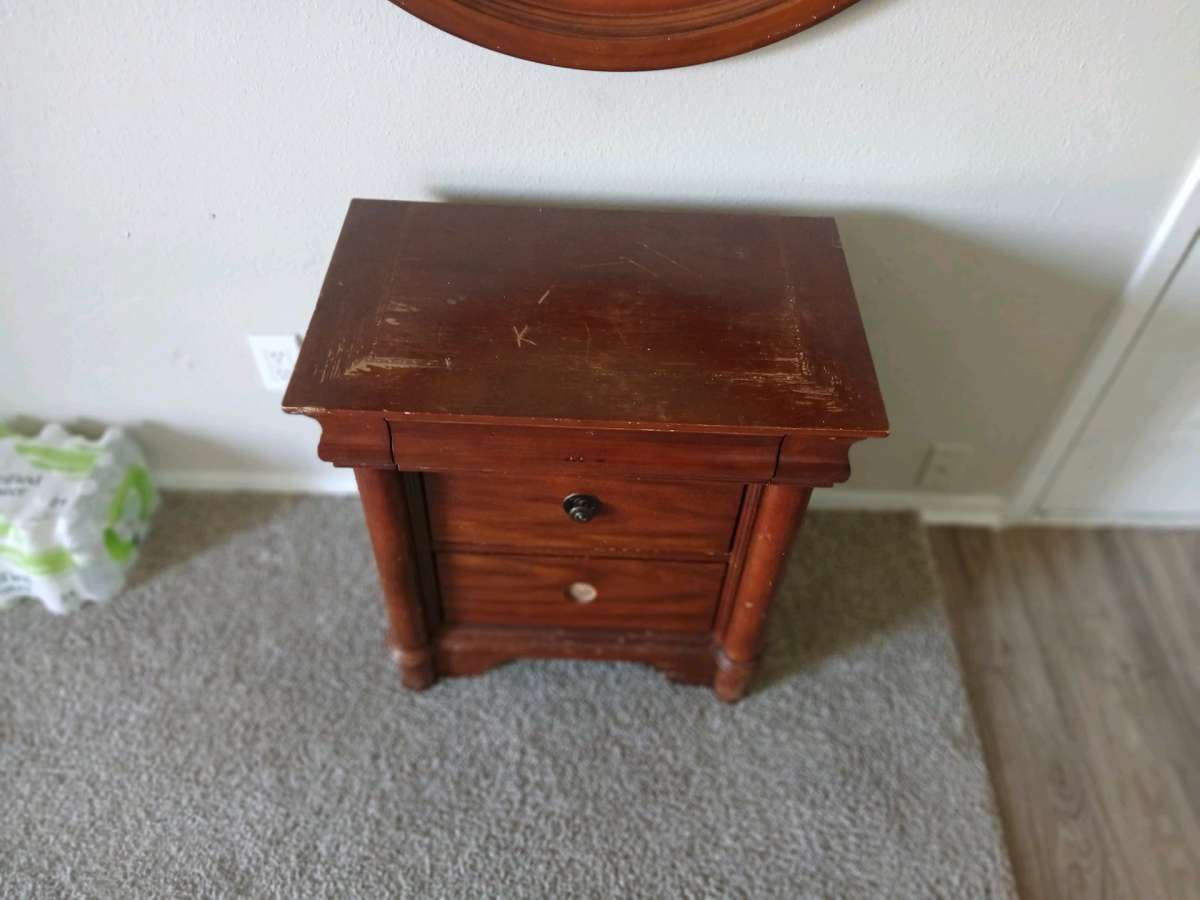 Dresser Nightstand Lamp Ready