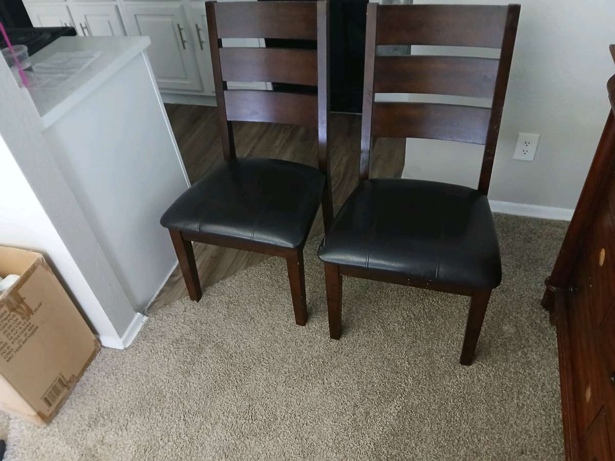 2 Dining Chairs