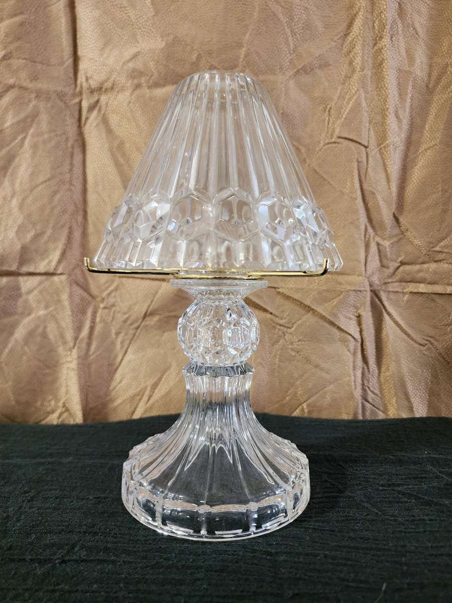 Crystal lamp tealight holder