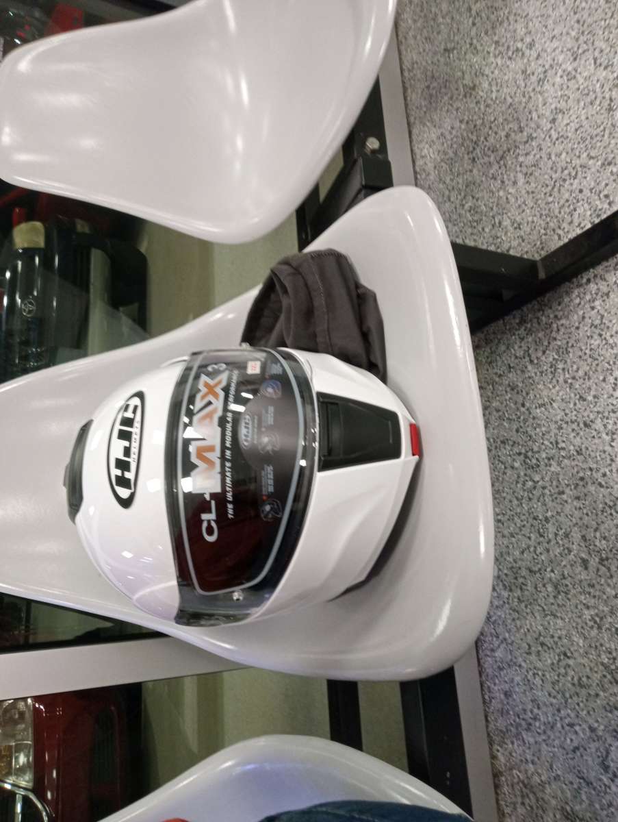 BRAND NEW CL MAX 3 BRAND NEW