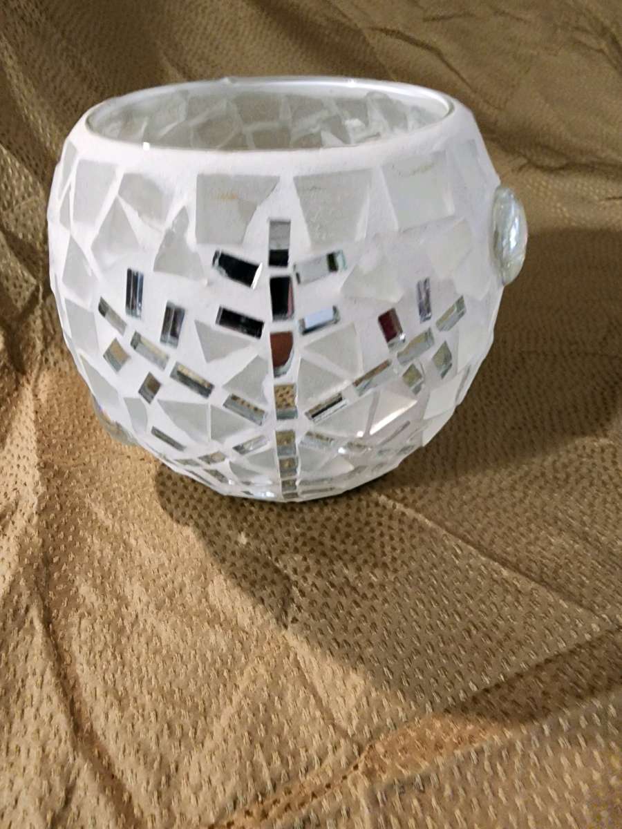Mosaic snowflake candle holder