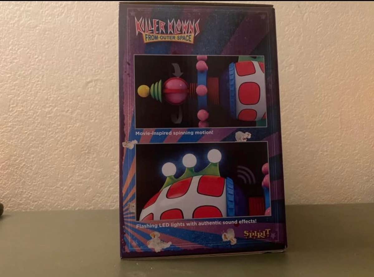 Killer Klown toy gun