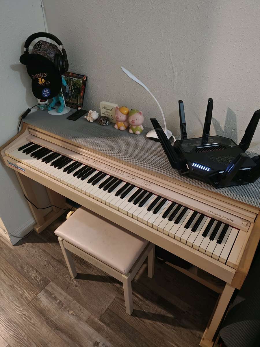 Digital Piano