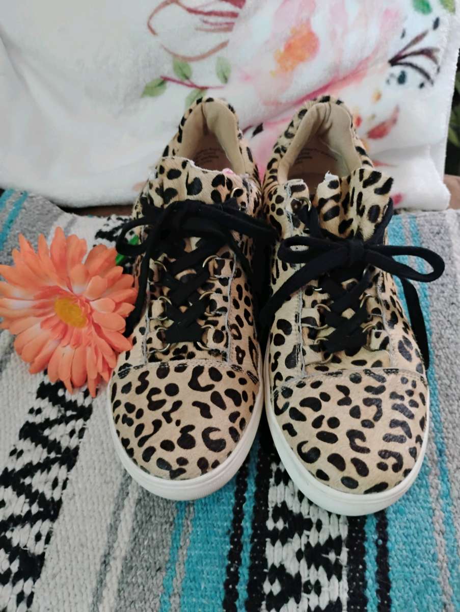 Leopard print sneakers
