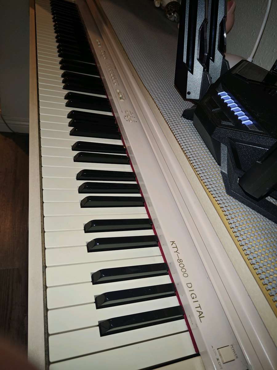 Digital Piano