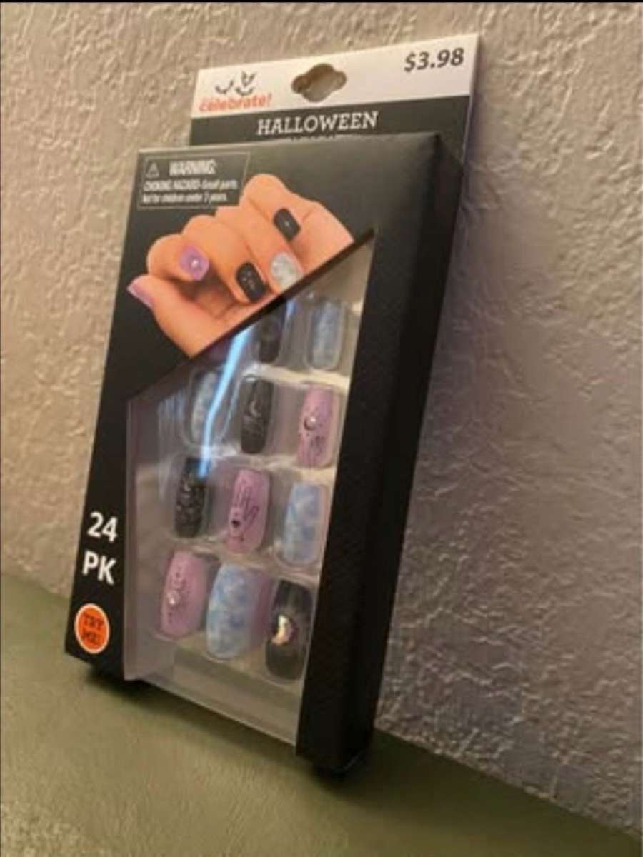 Halloween fake nails