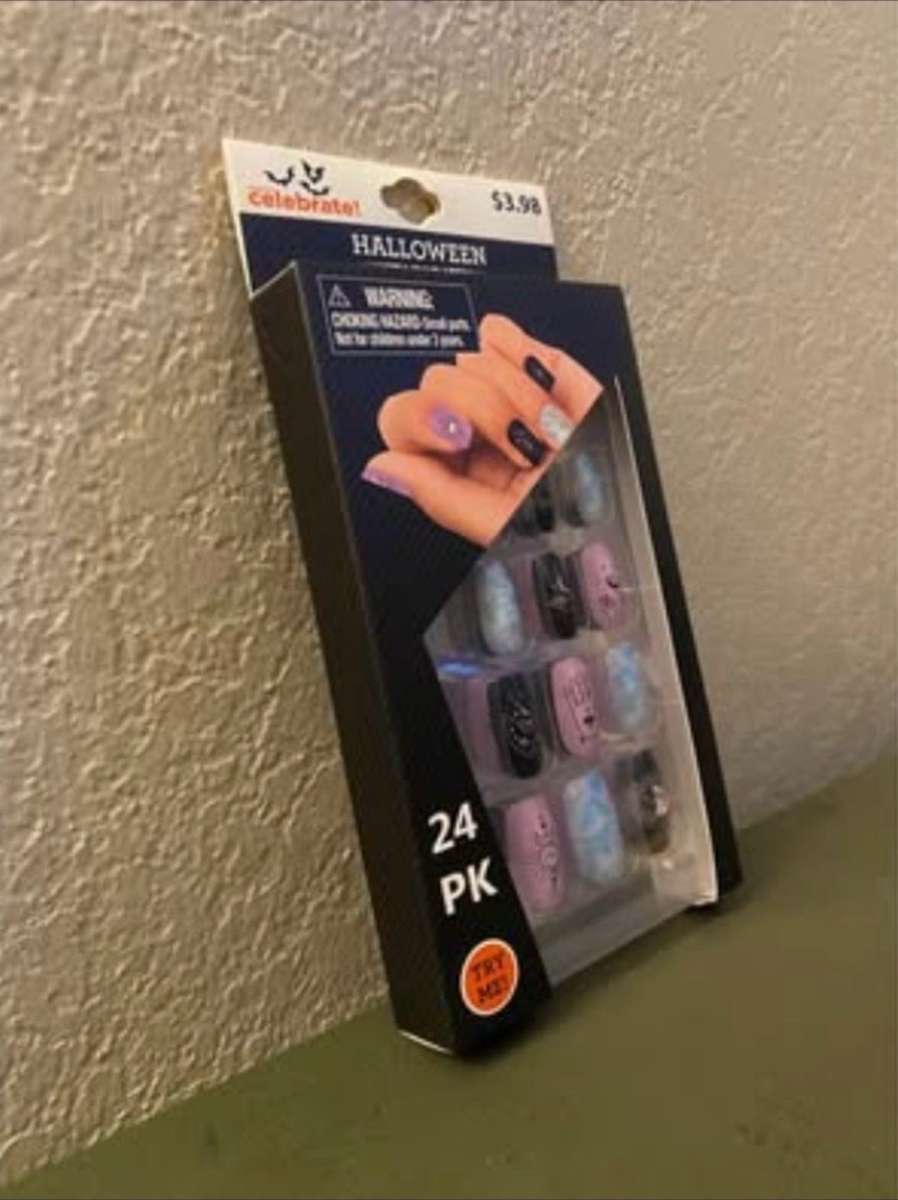 Halloween fake nails