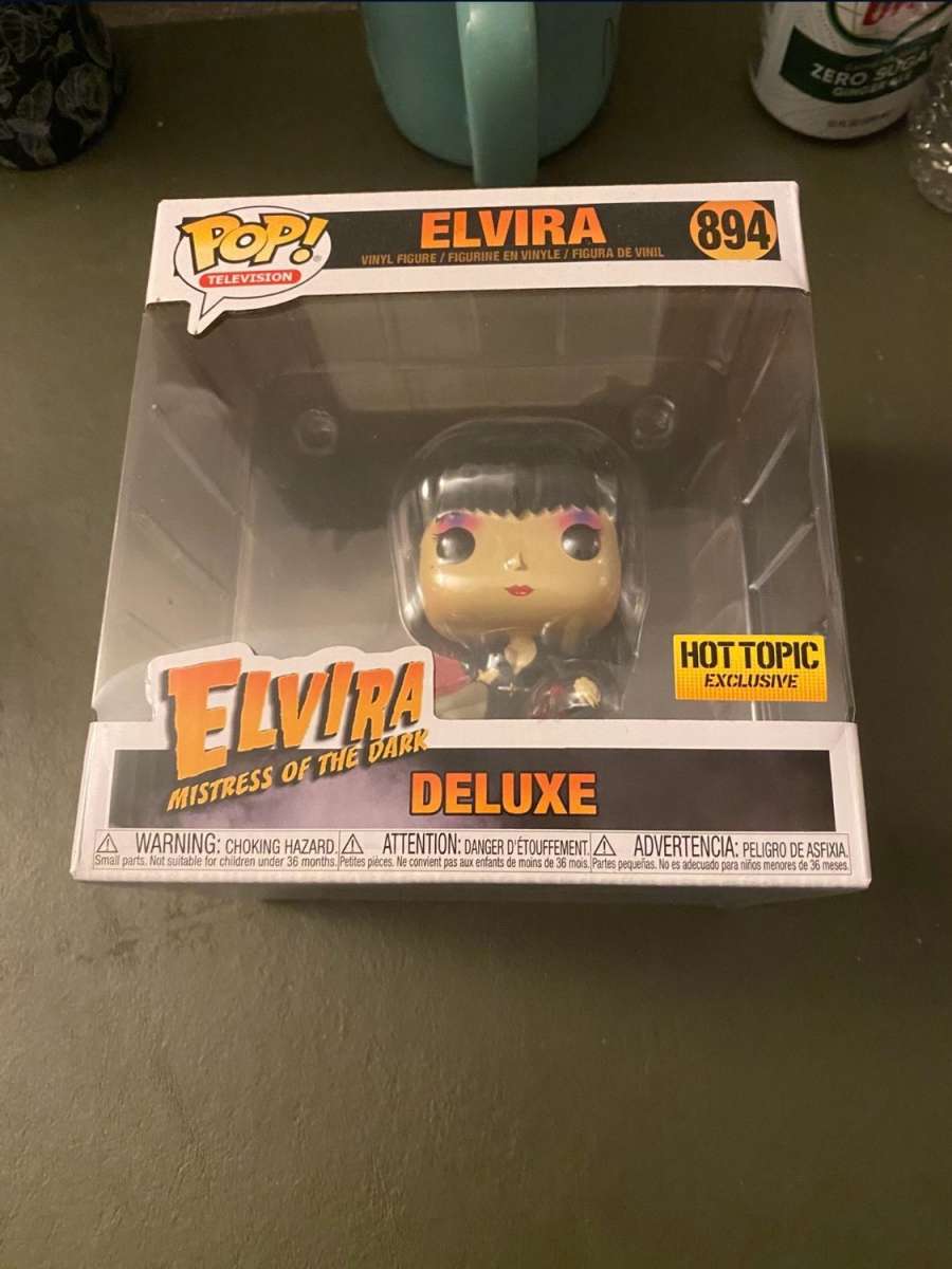 Elvira Funko Pop