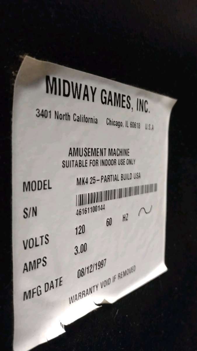 NBA Showtime  NFL Blitz 2000 Arcade Cabinet