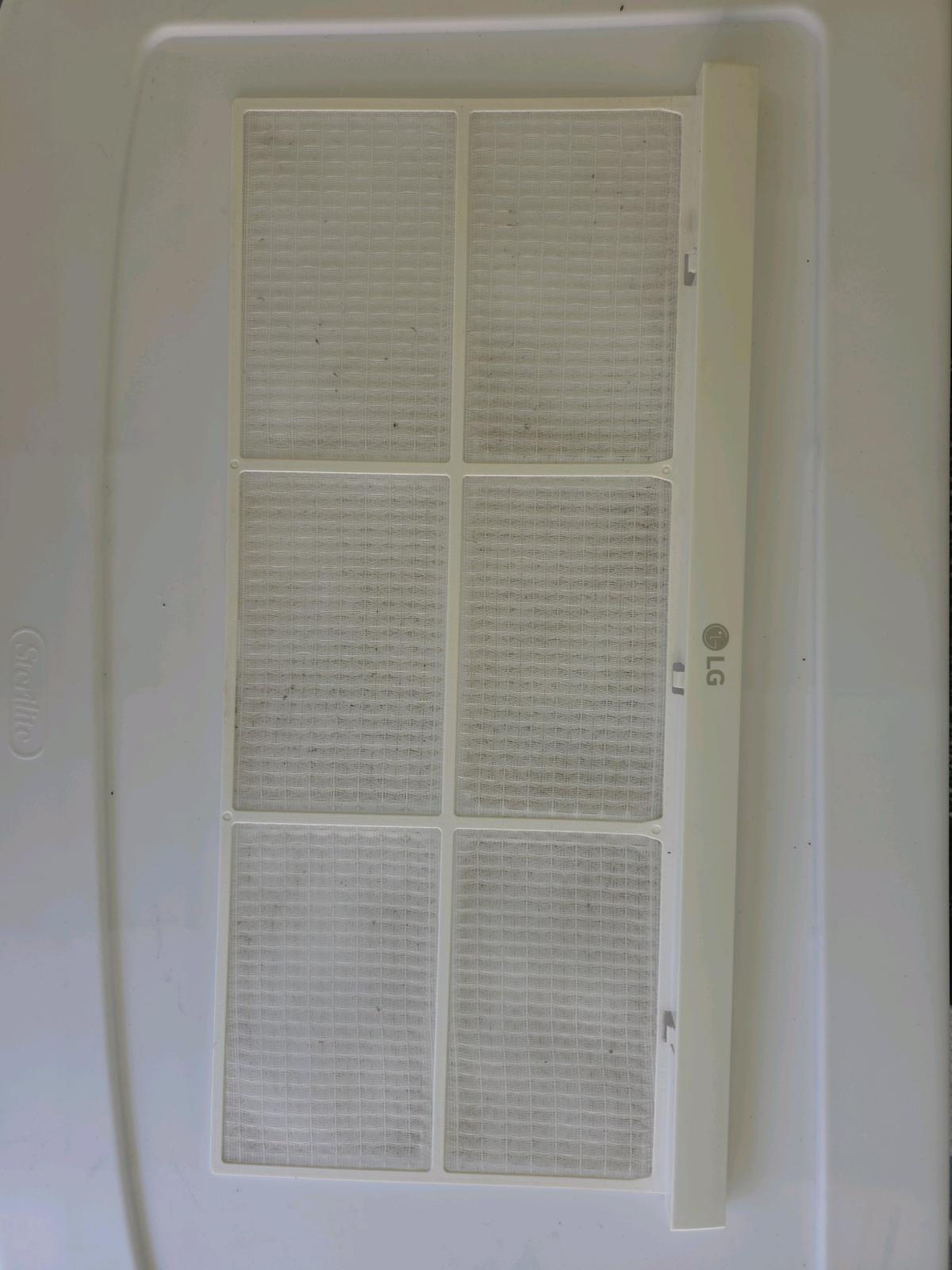LG Adjustable Width Window Air Conditioner Unit