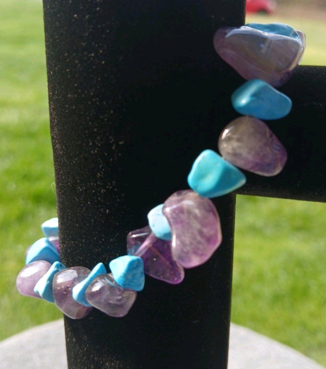 Blue Howlite Amythest Chipped Bracelet