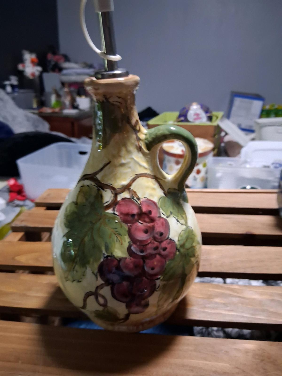 teapots and kitchen accessories