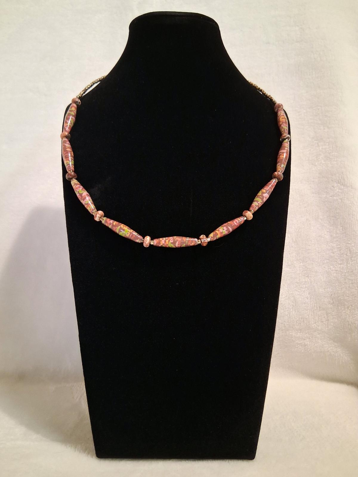 paper bead necklace