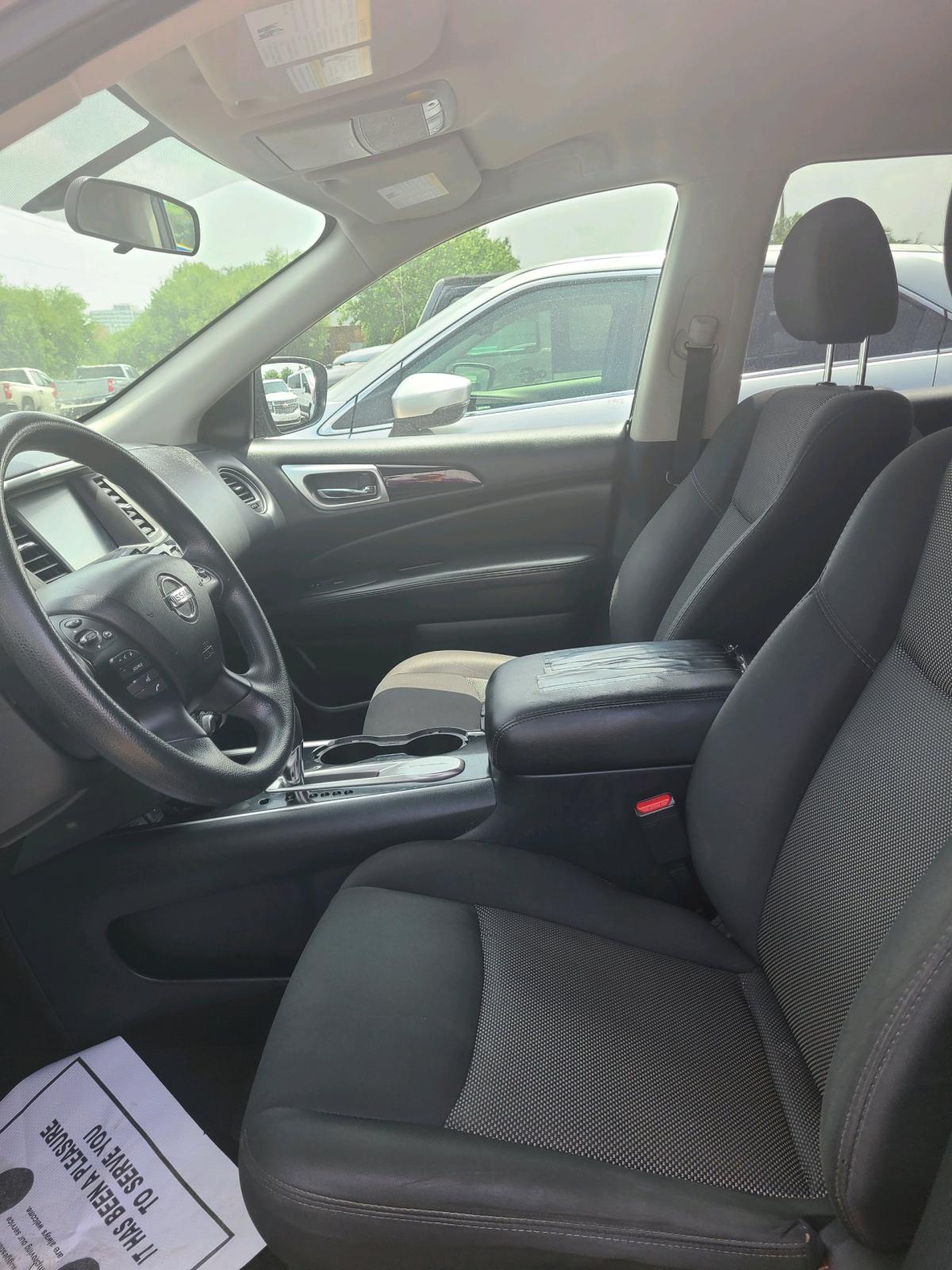 2020 Nissan Pathfinder