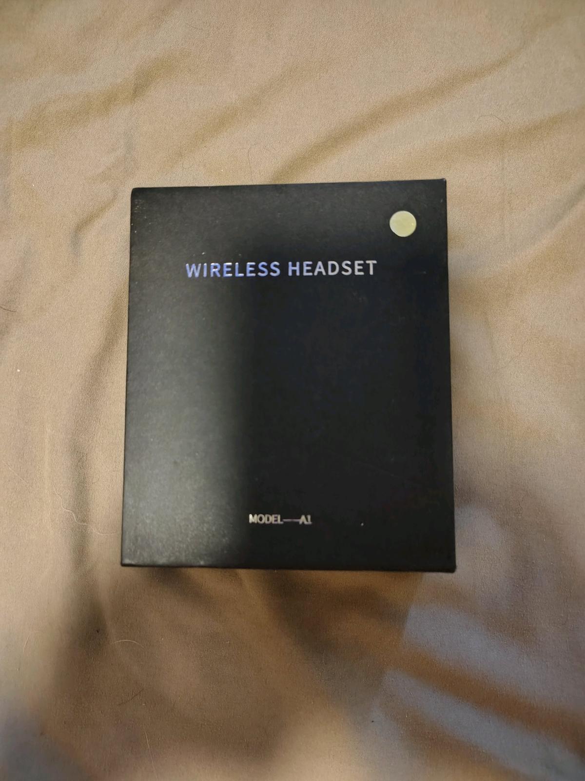 TURE earbud BOX ONLY does INCLUDE the instructions booklet