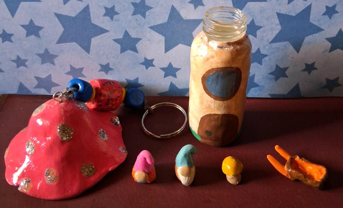 mushroom gnome set keychain